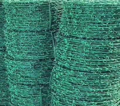 el PVC de la cerca del alambre de púas de la granja de la seguridad de 2.0m m el 10cm cubrió la instalación conveniente